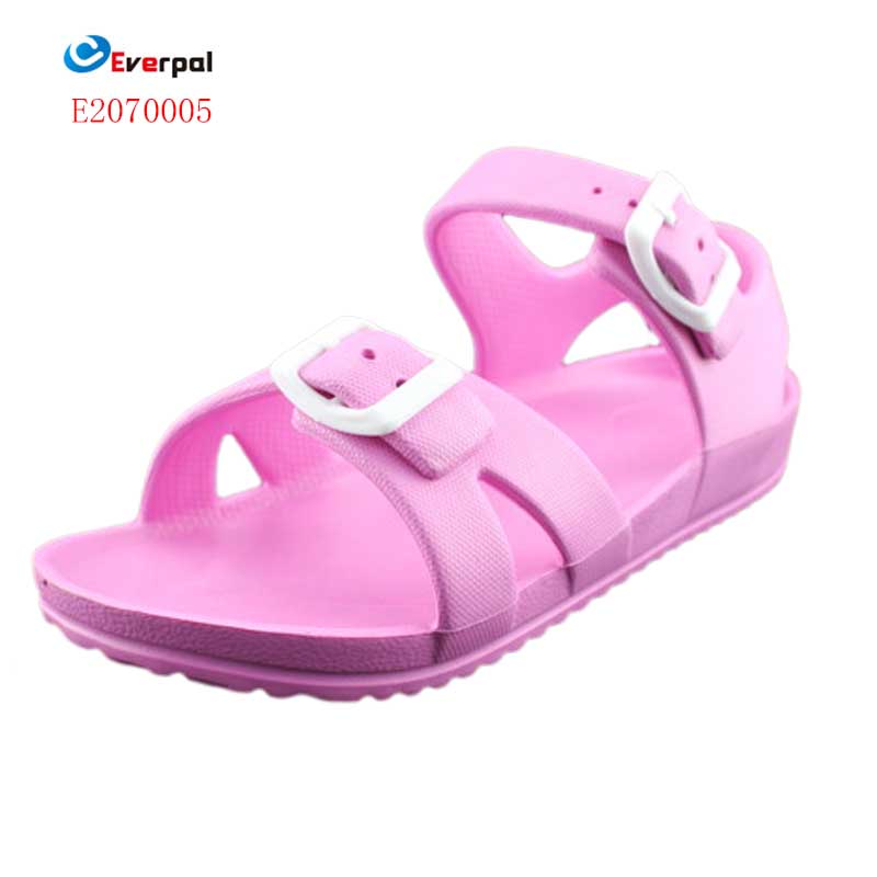 Sandal Eva màu hồng cho trẻ em: Sự kết hợp hoàn hảo của sự thoải mái, an toàn và phong cách