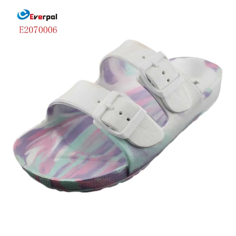 Trang trình bày Camo nhẹ dành cho nam và nữ tuổi teen